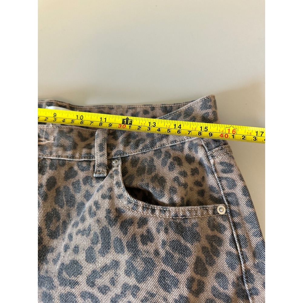 Z Supply Leopard Print Wide Leg Denim Jeans | Size 30 - Picture 8 of 10